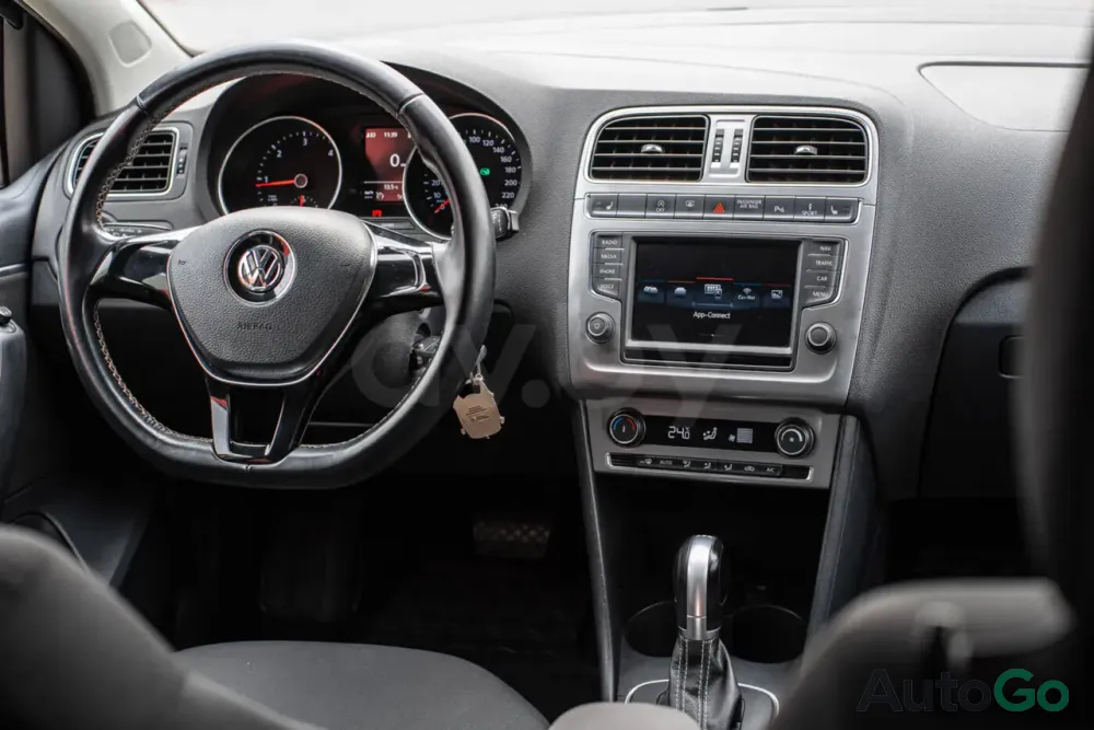 Продажа Volkswagen Polo V Рестайлинг, 2015г., Минск Минск - изображение 12