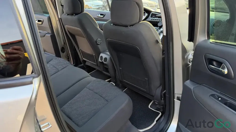 Продажа Peugeot 3008 I, 2011г., Сморгонь Сморгонь - изображение 11