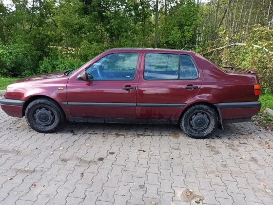 Продажа Volkswagen Vento (I), 1992 г., Полоцк Полоцк