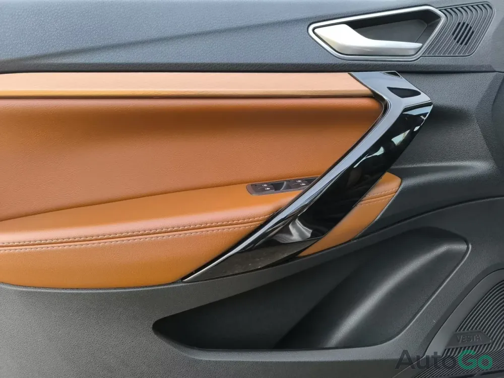 Продажа LADA (ВАЗ) Vesta I Рестайлинг (NG), 2024г., Минск Минск - изображение 7