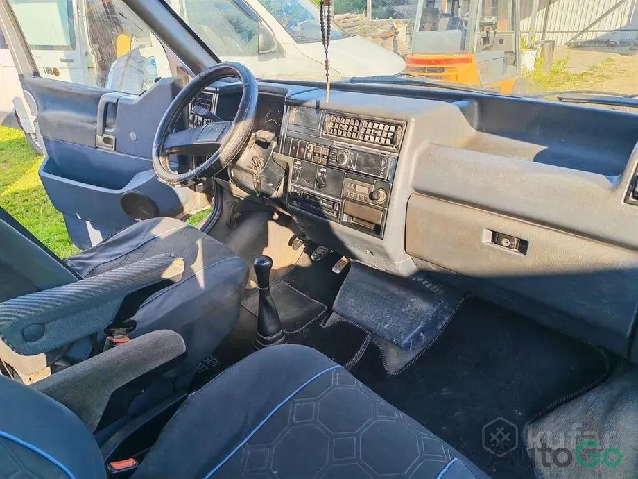 Продажа Volkswagen Caravelle T4, 1993 г., Заславль Заславль - изображение 7