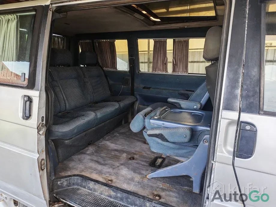 Продажа Volkswagen Caravelle T4, 1993 г., Заславль Заславль - изображение 5