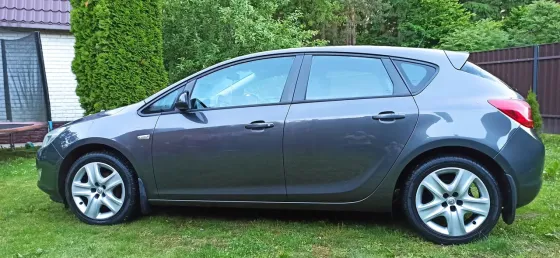 Продажа Opel Astra J, 2011 г., Минск Минск