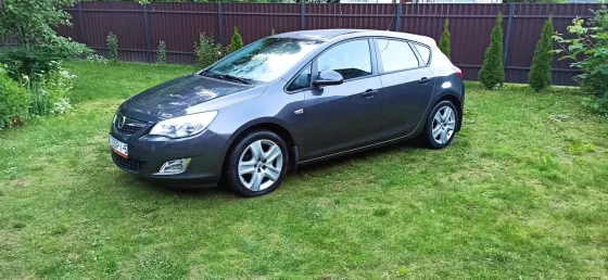 Продажа Opel Astra J, 2011 г., Минск Минск