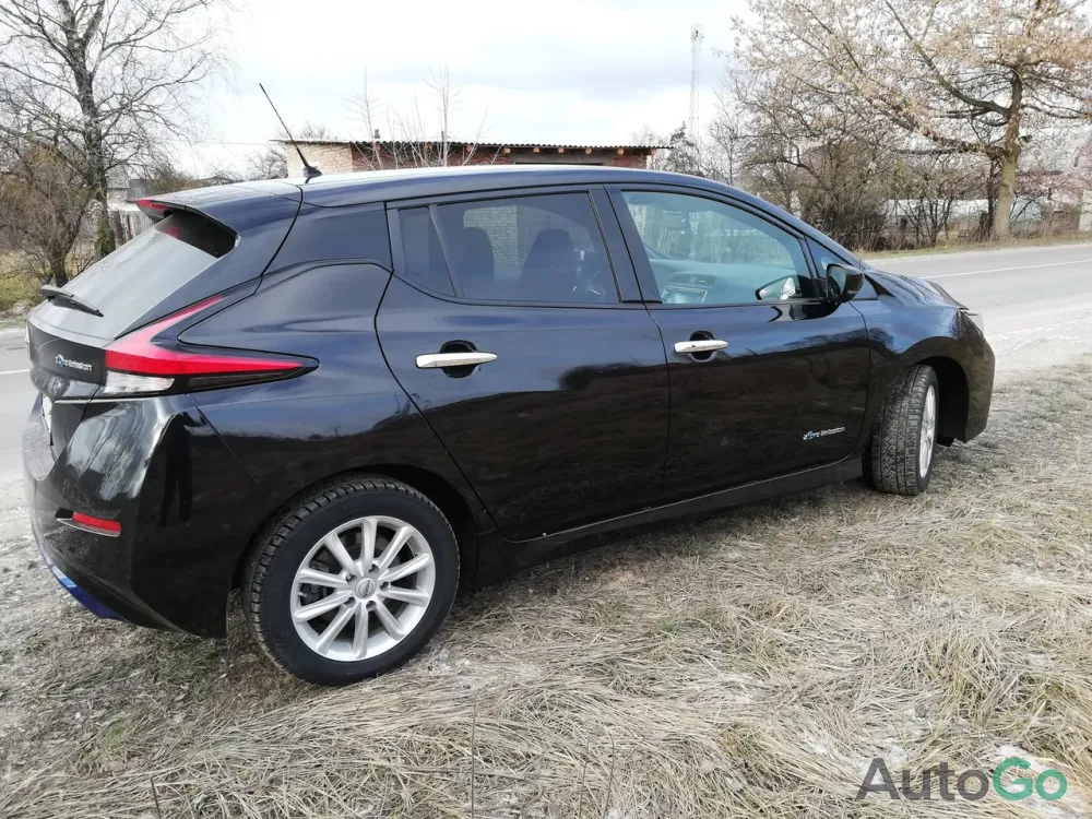 Продажа Nissan Leaf II, 2018 г., Брест Брест - изображение 9