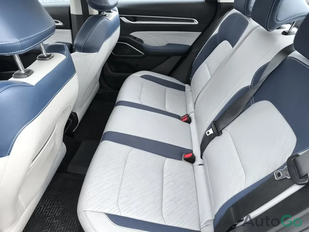 Продажа Geely Emgrand (II), 2023 г., Минск Минск - изображение 10