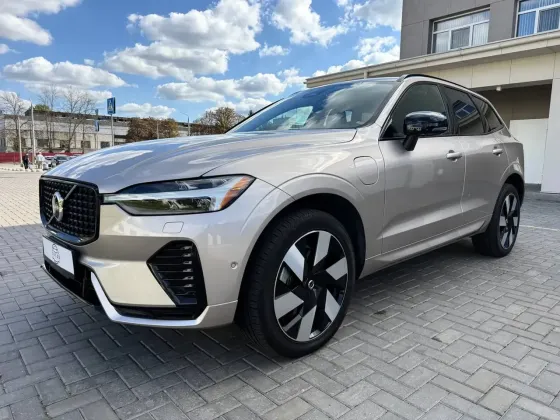 Продажа Volvo XC60 II Рестайлинг, 2024г., Гомель Гомель
