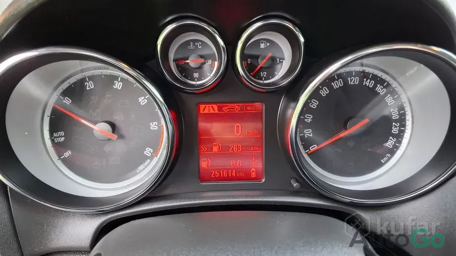 Продажа Opel Astra J Рестайлинг, 2014 г., Брест Брест - изображение 5