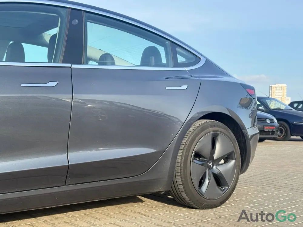 Продажа Tesla Model 3 (I), 2018 г., Минск Минск - изображение 3