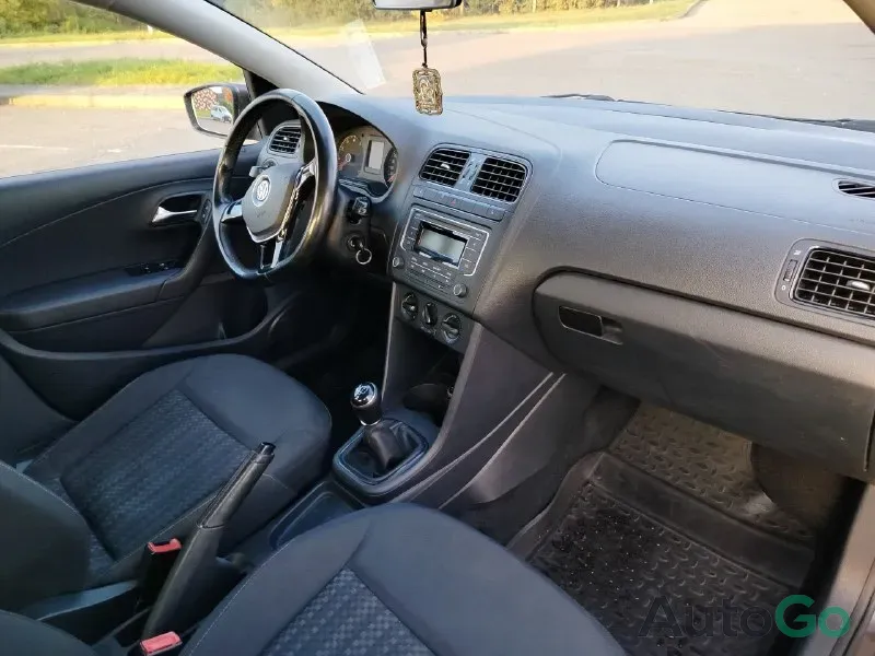 Продажа Volkswagen Polo (V) Рестайлинг, 2015 г., Лида Лида - изображение 11