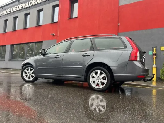 Продажа Volvo V50 I Рестайлинг, 2011 г., Минск Минск