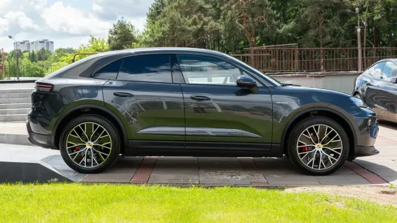 Продажа Porsche Macan II, 2025г., Минск Минск
