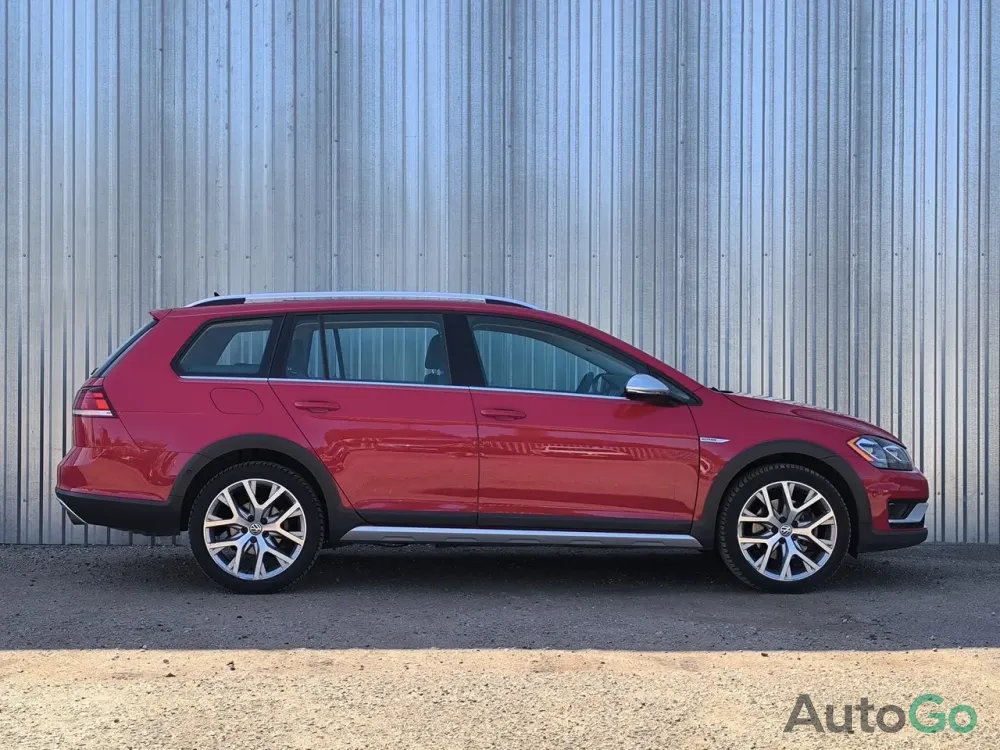 Продажа Volkswagen Golf VII (Mk7) Рестайлинг, 2019 г., Минск Минск - изображение 3