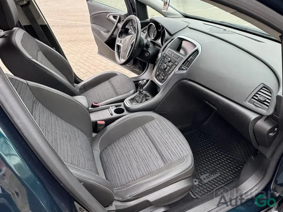Продажа Opel Astra J Рестайлинг, 2016 г., Барановичи Барановичи - изображение 9