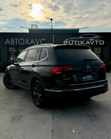 Продажа Volkswagen Tiguan (II) Рестайлинг, 2022 г., Минск Минск