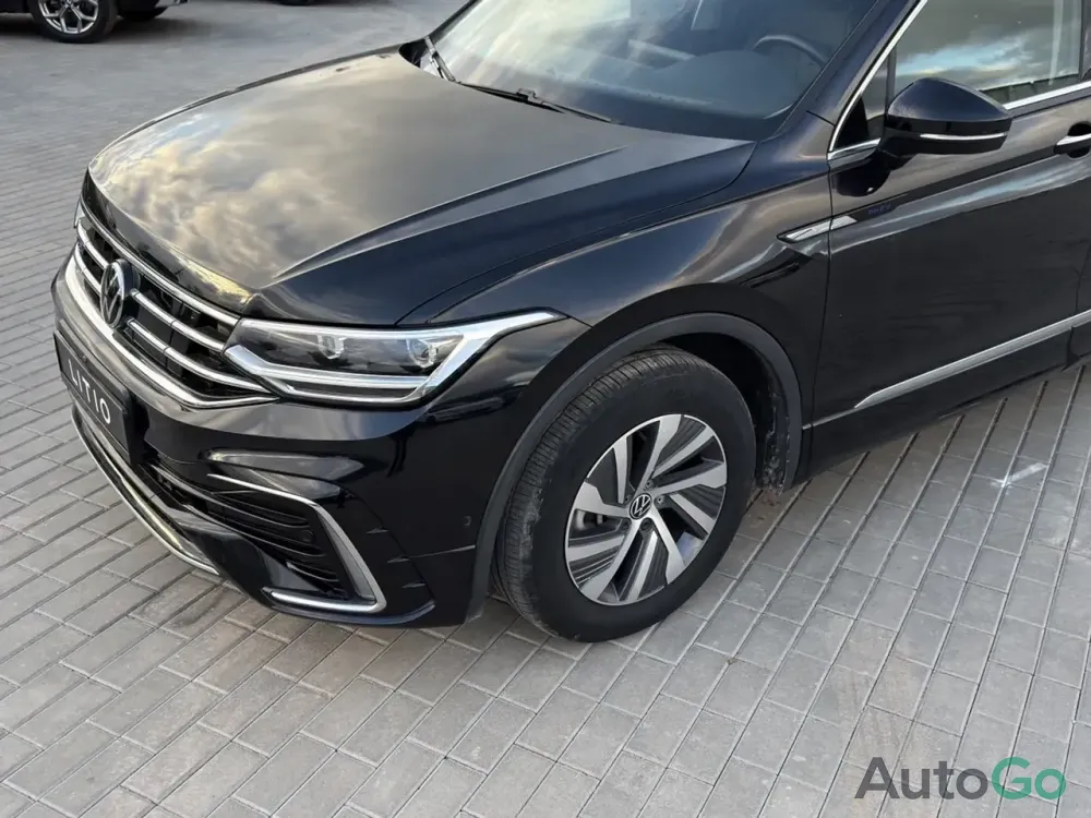 Продажа Volkswagen Tiguan II Рестайлинг, 2023г., Брест Брест - изображение 2