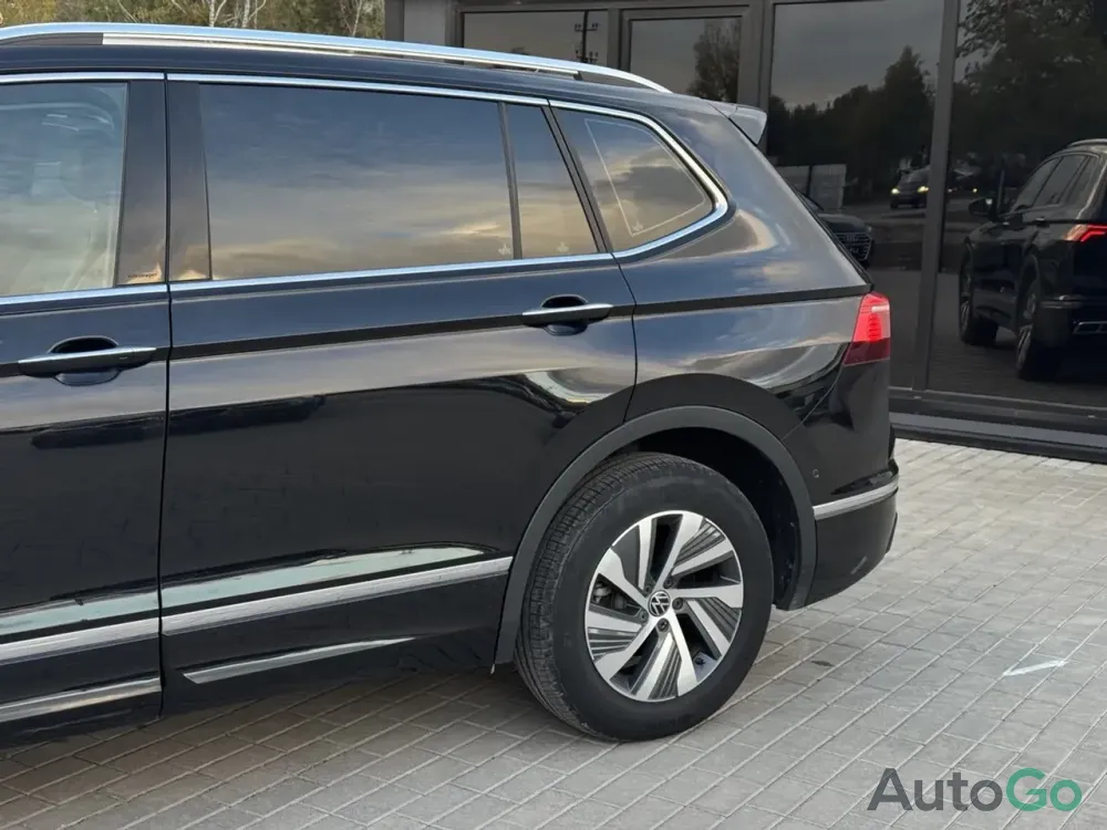 Продажа Volkswagen Tiguan II Рестайлинг, 2023г., Брест Брест - изображение 4