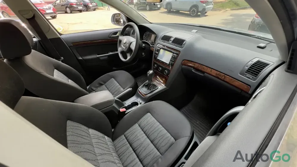 Продажа Skoda Octavia II (A5) Рестайлинг, 2012г., Минск Минск - изображение 2