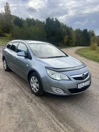 Продажа Opel Astra J, 2011 г., Минск Минск