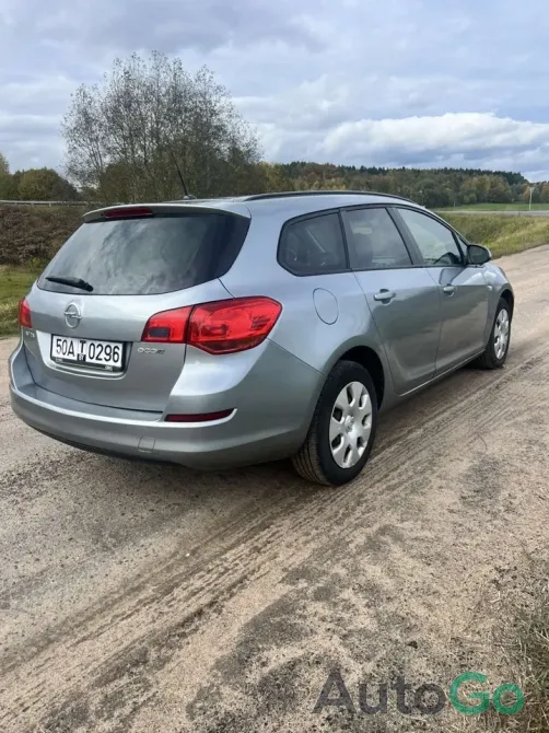 Продажа Opel Astra J, 2011 г., Минск Минск - изображение 8