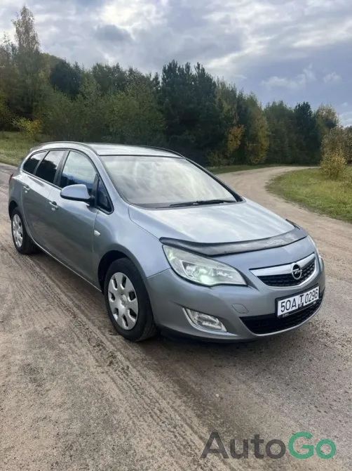 Продажа Opel Astra J, 2011 г., Минск Минск - изображение 1