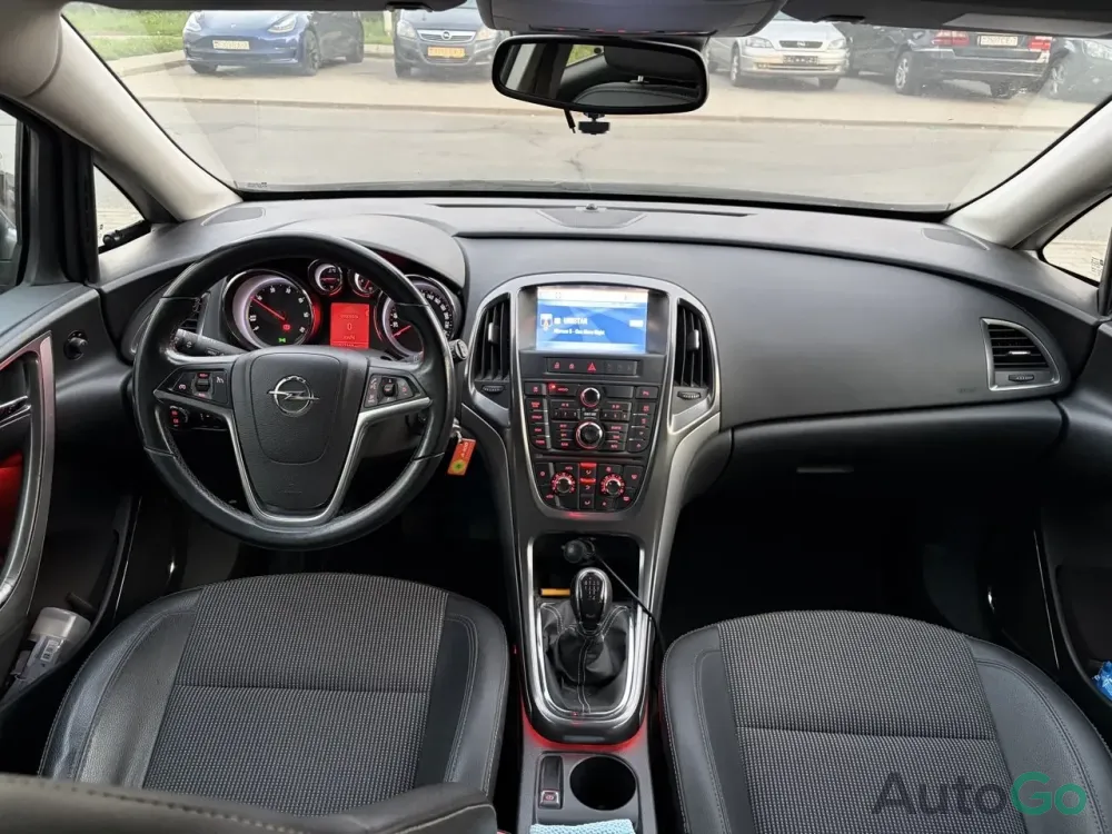 Продажа Opel Astra J, 2011 г., Минск Минск - изображение 8