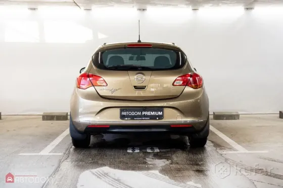 Продажа Opel Astra J Рестайлинг, 2013 г., Минск Минск