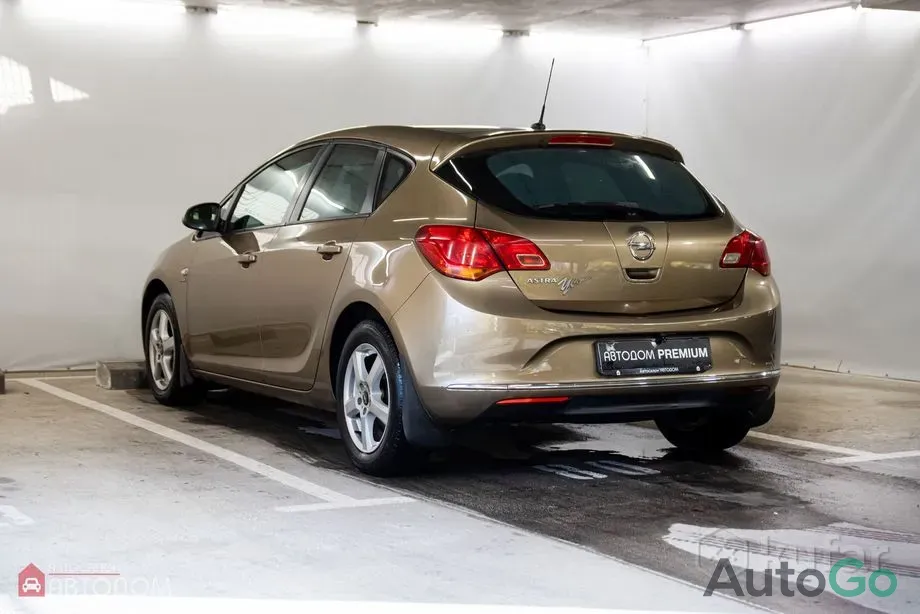 Продажа Opel Astra J Рестайлинг, 2013 г., Минск Минск - изображение 4