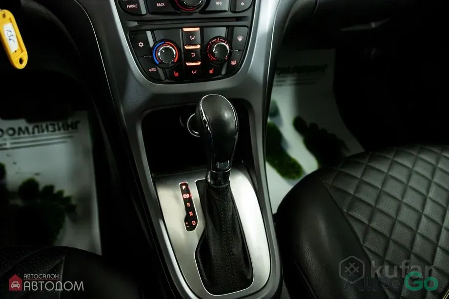 Продажа Opel Astra J Рестайлинг, 2013 г., Минск Минск - изображение 11
