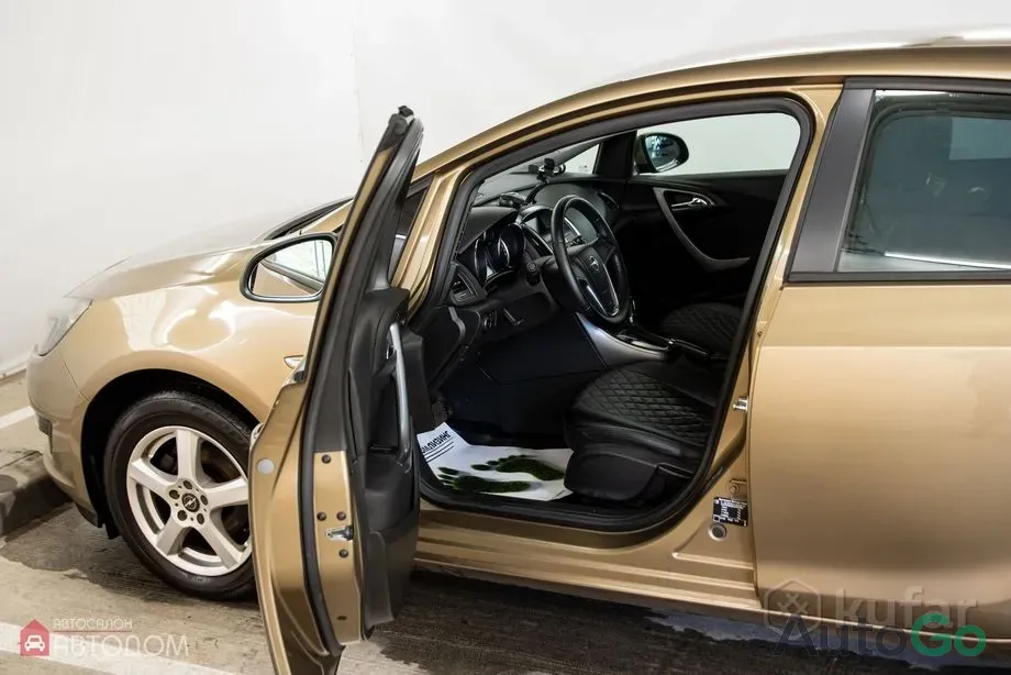 Продажа Opel Astra J Рестайлинг, 2013 г., Минск Минск - изображение 12