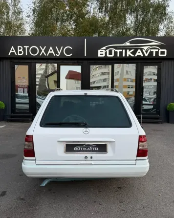 Продажа Mercedes-Benz E-klasse I (W124), 1994г., Светлогорск Светлогорск