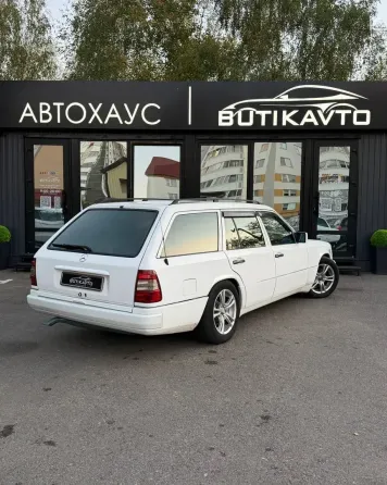 Продажа Mercedes-Benz E-klasse I (W124), 1994г., Светлогорск Светлогорск