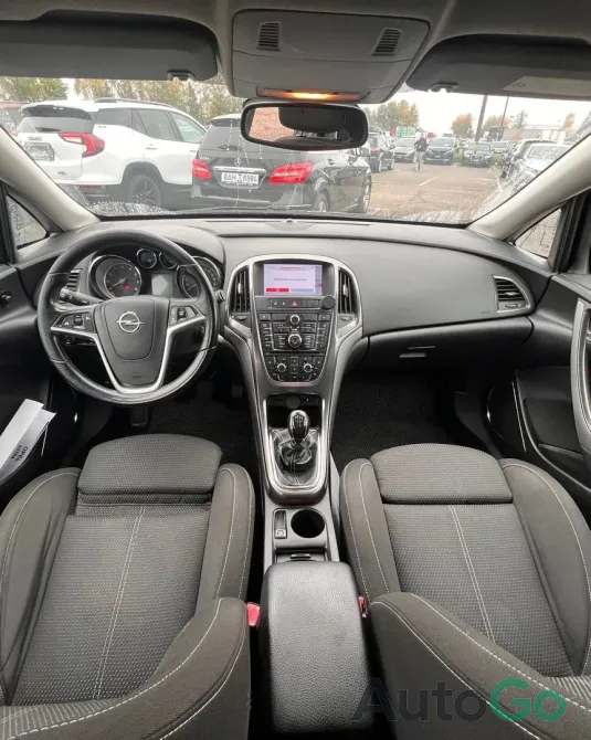 Продажа Opel Astra J, 2011 г., Минск Минск - изображение 9