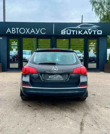 Продажа Opel Astra J Рестайлинг, 2015 г., Полоцк Полоцк