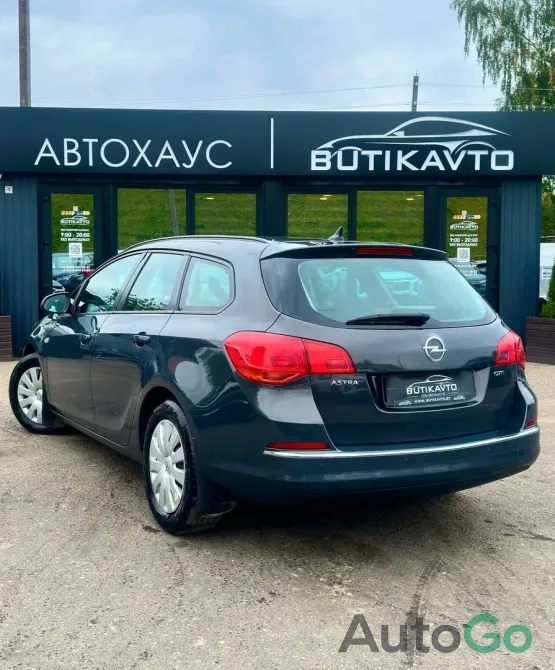 Продажа Opel Astra J Рестайлинг, 2015 г., Полоцк Полоцк - изображение 5