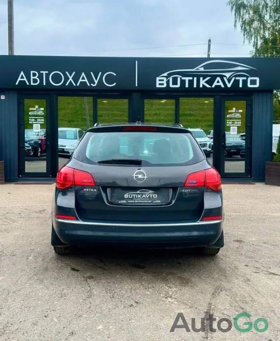 Продажа Opel Astra J Рестайлинг, 2015 г., Полоцк Полоцк - изображение 6