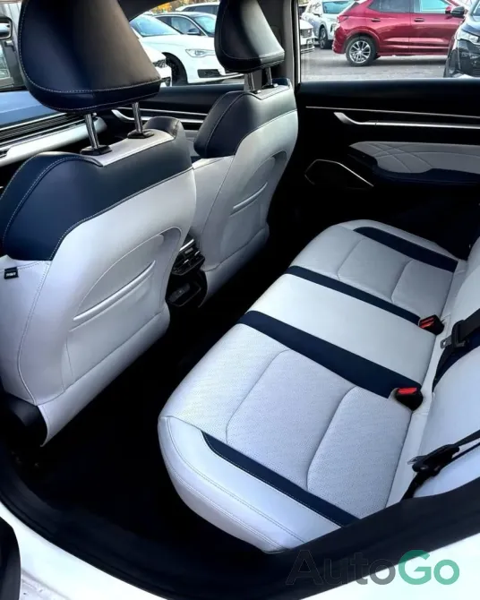 Продажа Geely Emgrand (II), 2023 г., Витебск Витебск - изображение 12