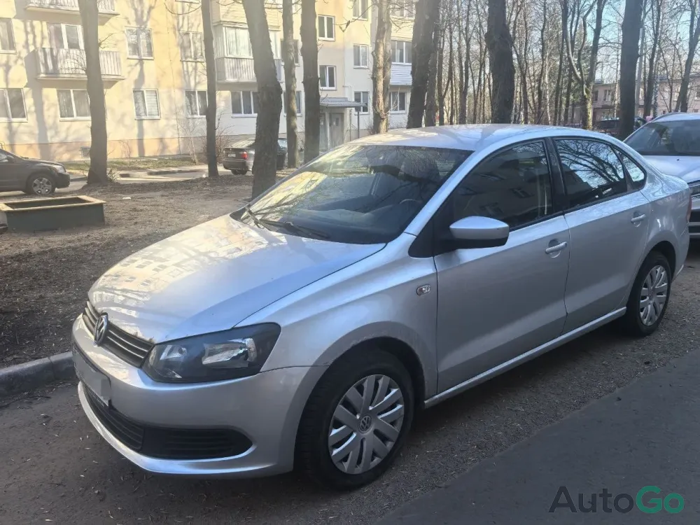  Polo (V)