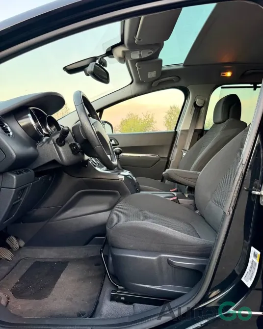 Продажа Peugeot 5008 (I) Рестайлинг, 2014 г., Слуцк Слуцк - изображение 10