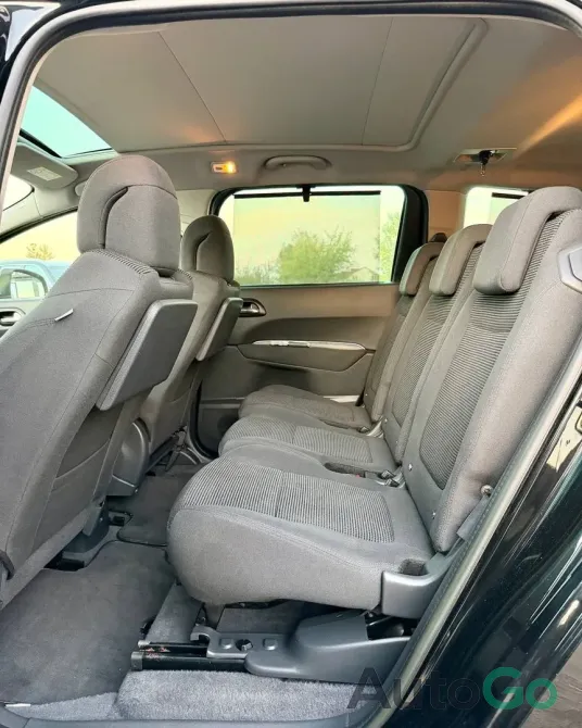 Продажа Peugeot 5008 (I) Рестайлинг, 2014 г., Слуцк Слуцк - изображение 12