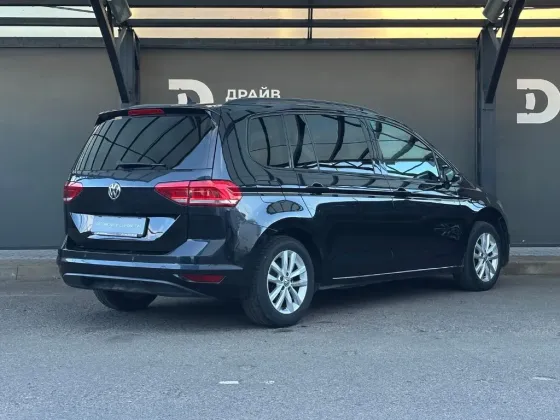 Продажа Volkswagen Touran (III), 2016 г., Минск Минск
