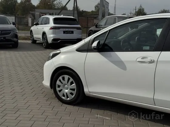 Продажа Toyota Yaris III Рестайлинг, 2016 г., Брест Брест