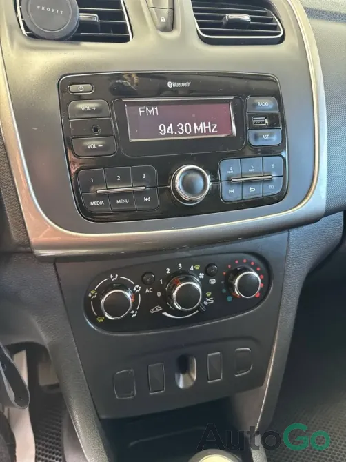Продажа Renault Logan (II), 2014 г., Лида Лида - изображение 11