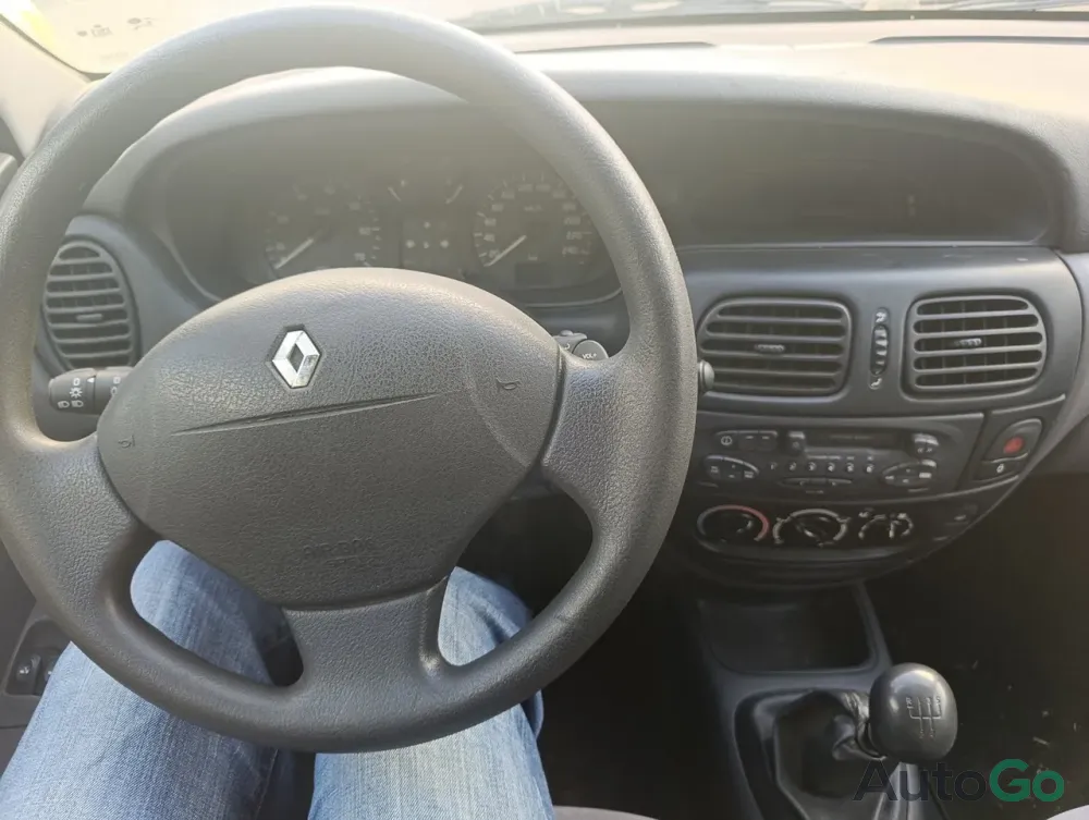 Продажа Renault Megane (I) Рестайлинг, 1999 г., Минск Минск - изображение 12
