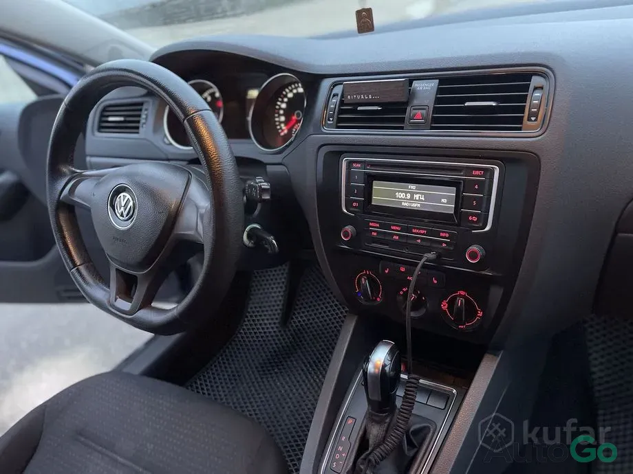 Продажа Volkswagen Jetta VI Рестайлинг, 2015 г., Могилев Могилев - изображение 9