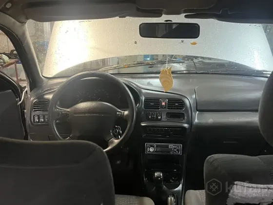 Продажа Mazda 323F BA, 1995 г., Барановичи Барановичи