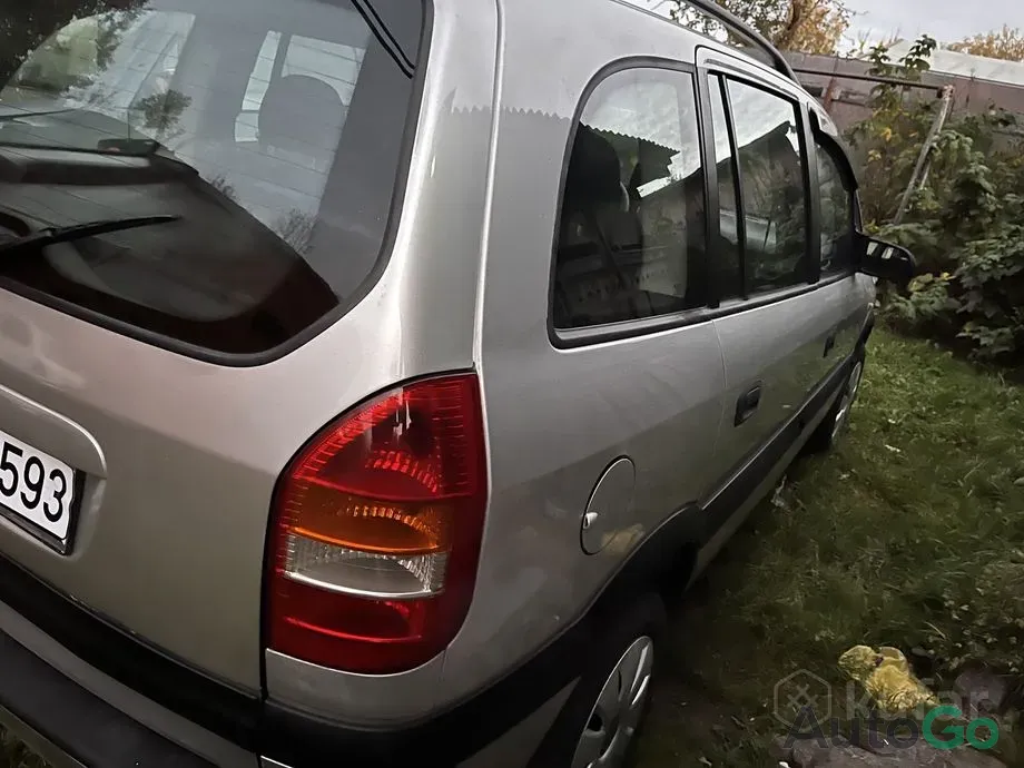Продажа Opel Zafira A, 2001 г., Бобруйск Бобруйск - изображение 2