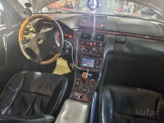 Продажа Mercedes-Benz E-Класс II (W210, S210) Рестайлинг, 2000 г., Брест Брест