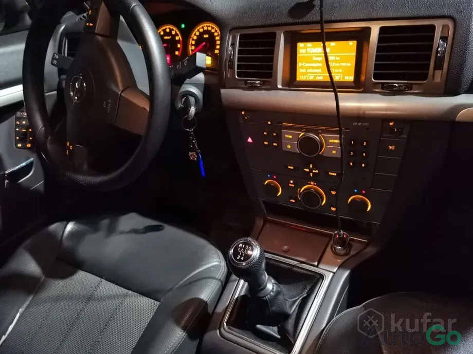 Продажа Opel Vectra C Рестайлинг, 2008 г., Орша Орша - изображение 4