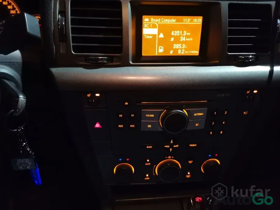 Продажа Opel Vectra C Рестайлинг, 2008 г., Орша Орша - изображение 5